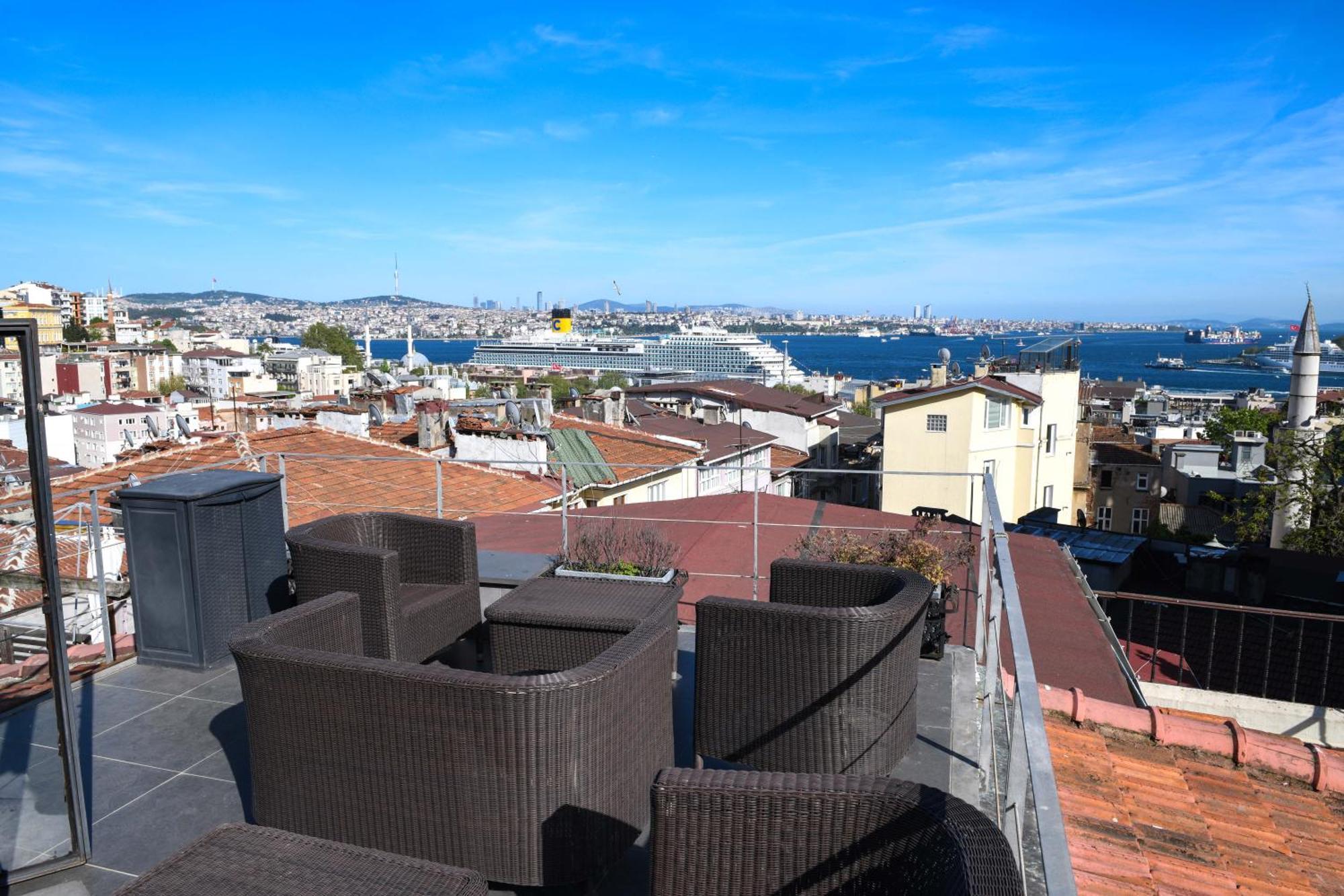 Rooms Galata Стамбул Экстерьер фото
